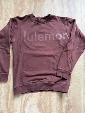 lululemon athletica Crewneck Sweatshirt in Burgundy
